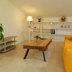 Center *